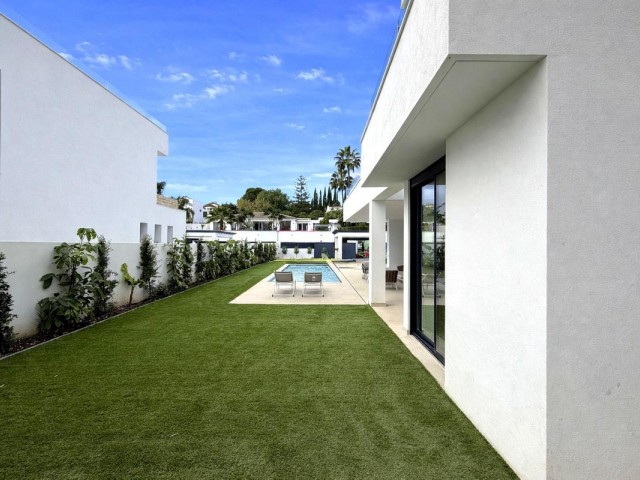 6 Soveroms Villa i Atalaya