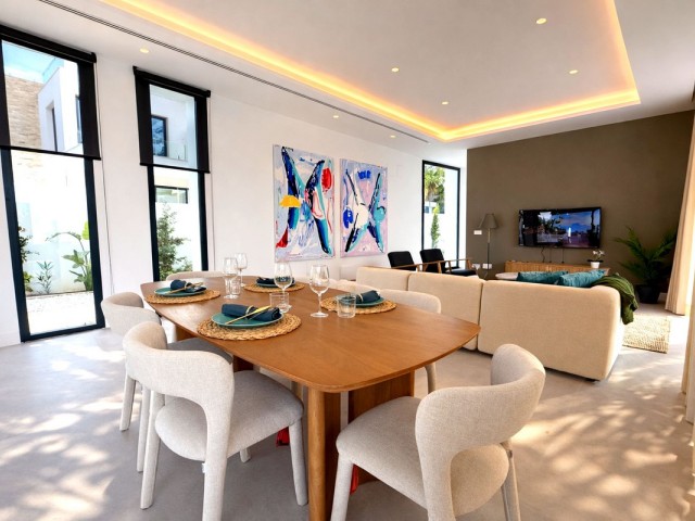 6 Soveroms Villa i Atalaya