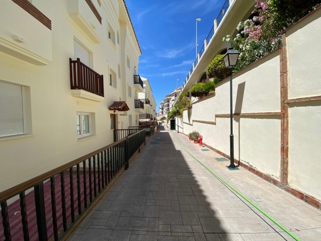 Apartamento con 2 Dormitorios  en Carvajal