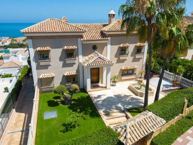 5 Soveroms Villa i La Cala de Mijas