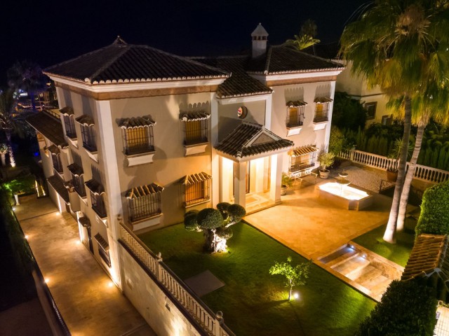 5 Soveroms Villa i La Cala de Mijas