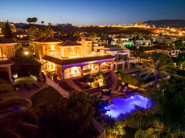 5 Schlafzimmer Villa in La Cala de Mijas