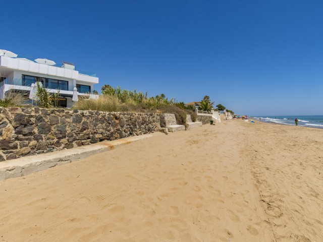 Villa, Costabella, R2576927