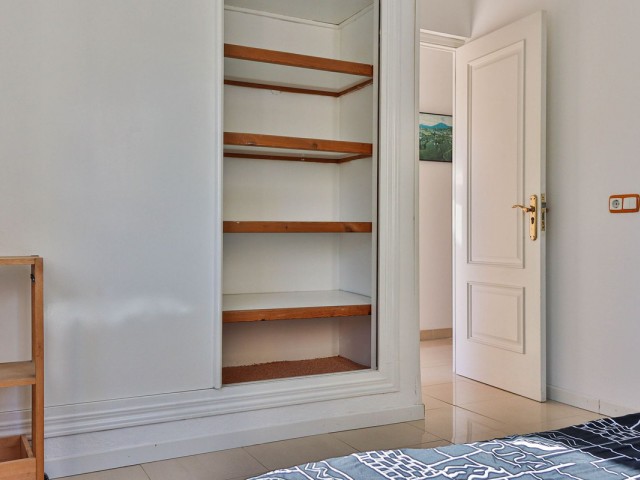 Maison mitoyenne avec 4 Chambres  à Mijas