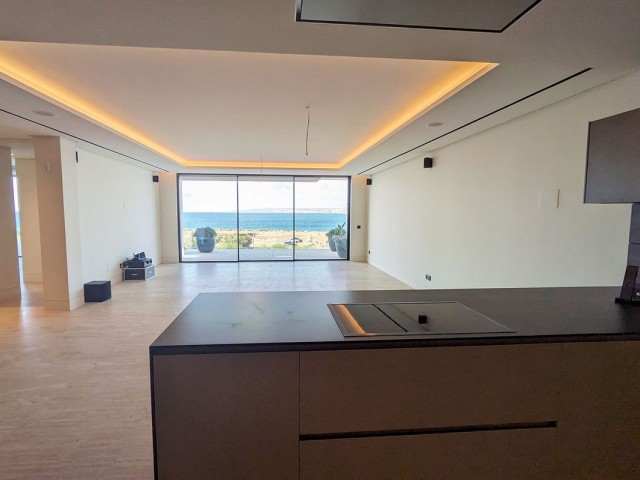 3 Bedrooms Apartment in Estepona