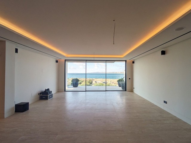 3 Bedrooms Apartment in Estepona