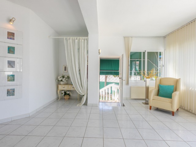 3 Schlafzimmer Villa in Costabella