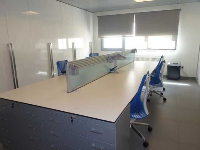 Næringseiendom i Puerto Banús