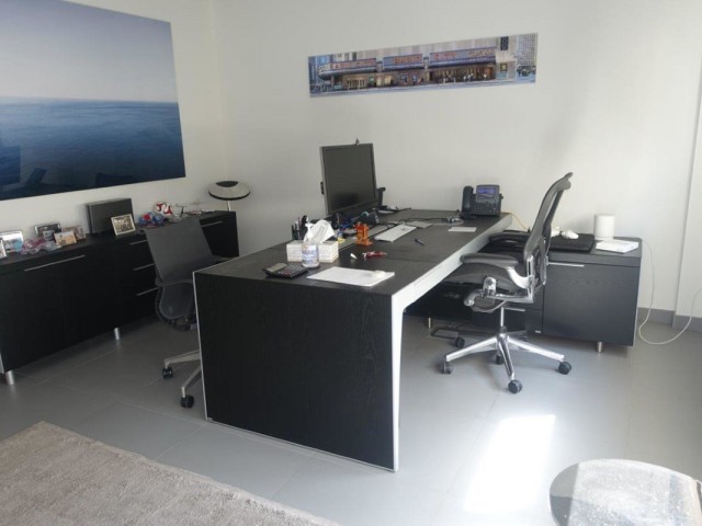 Næringseiendom i Puerto Banús