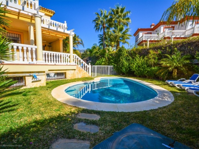 Villa avec 5 Chambres  à Mijas Costa