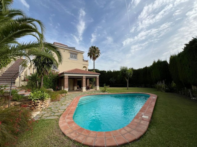 4 Soveroms Villa i Campo Mijas