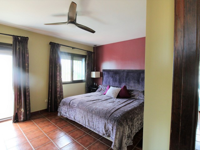 11 Soveroms Villa i New Golden Mile