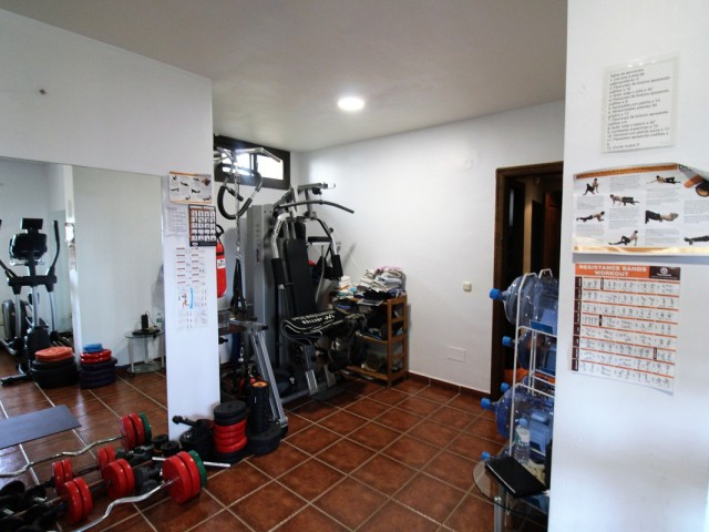 11 Soveroms Villa i New Golden Mile