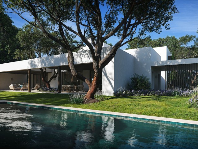 4 Bedrooms Villa in Sotogrande