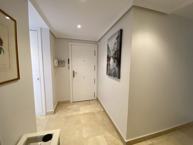 Penthouse, New Golden Mile, R4771342