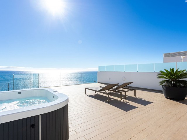 Penthouse avec 2 Chambres  à Carvajal