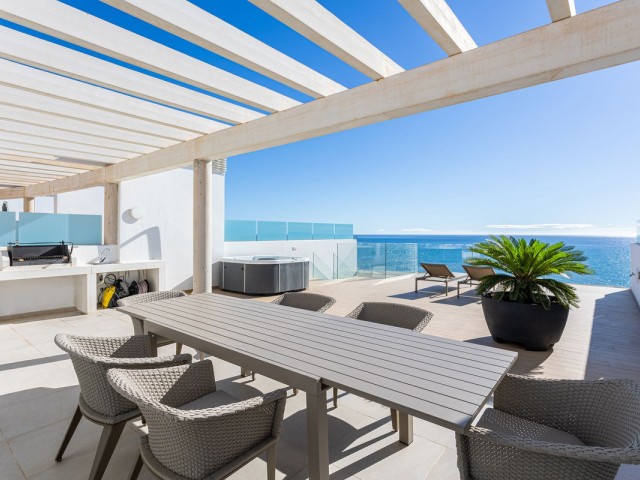 Penthouse avec 2 Chambres  à Carvajal