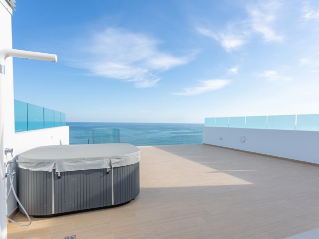 Penthouse avec 2 Chambres  à Carvajal