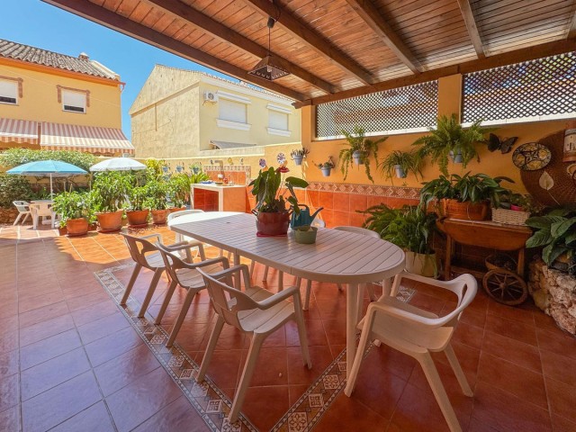 5 Soveroms Villa i El Coto
