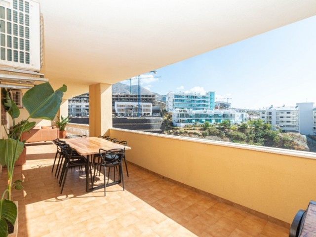 4 Bedrooms Apartment in Carvajal