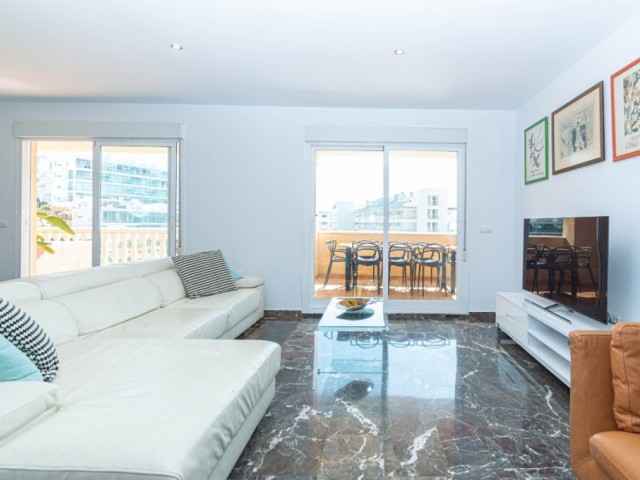 4 Bedrooms Apartment in Carvajal