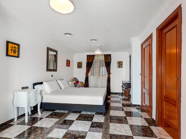 5 Schlafzimmer Villa in Benalmadena Costa