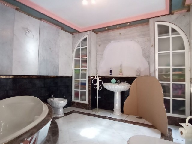 4 Bedrooms Townhouse in Málaga