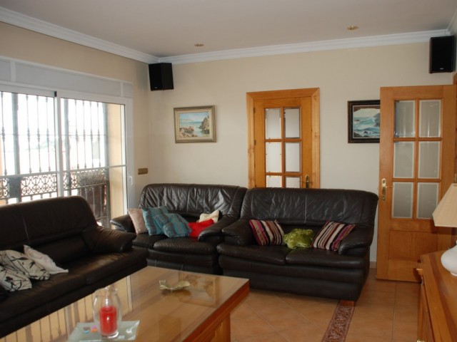 4 Soveroms Villa i Estepona