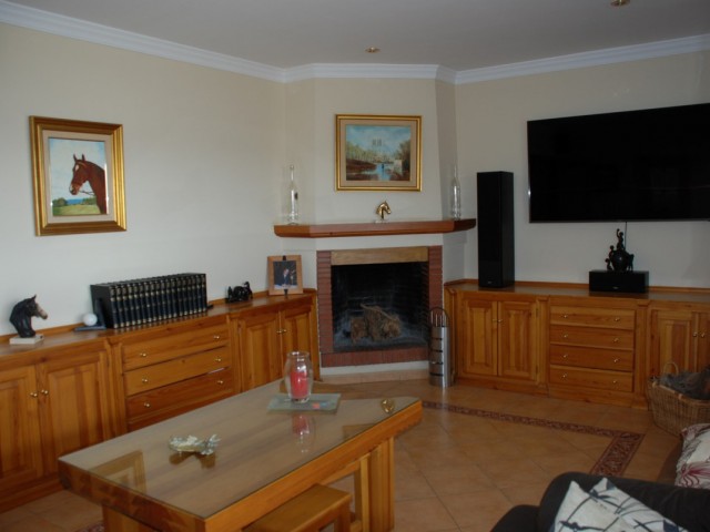 4 Soveroms Villa i Estepona