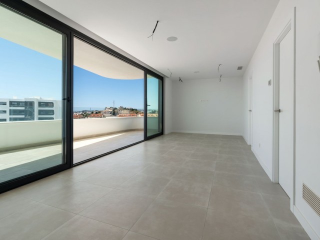 Apartment, Benalmadena Costa, R4771384