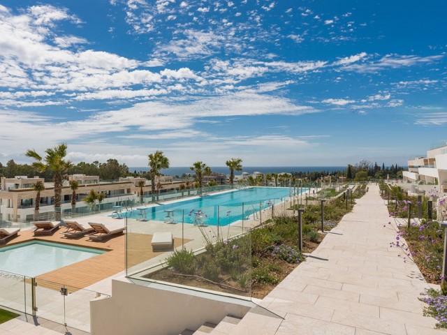4 Bedrooms Apartment in The Golden Mile