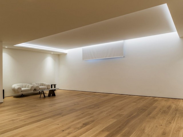 4 Bedrooms Apartment in The Golden Mile