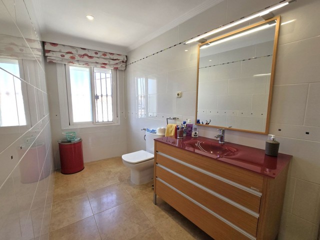 3 Slaapkamer Rijtjeshuis in La Cala de Mijas