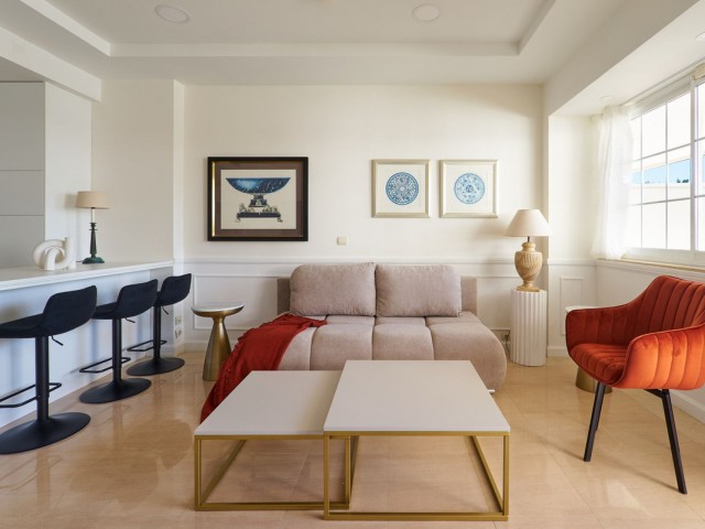 Apartment, The Golden Mile, R4787218