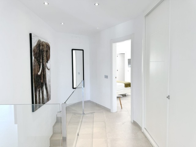 Villa avec 5 Chambres  à El Rosario