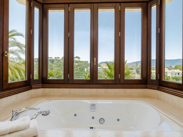 Villa avec 7 Chambres  à La Zagaleta