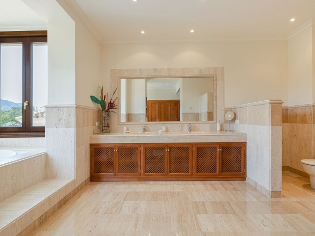 Villa avec 7 Chambres  à La Zagaleta