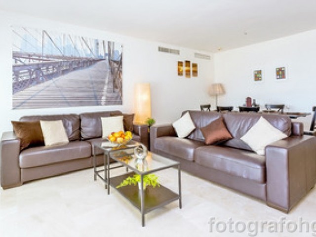 Appartement avec 4 Chambres  à Estepona