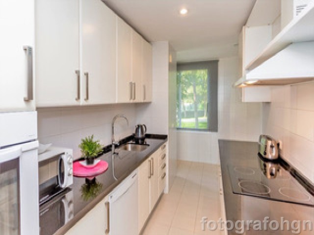 Appartement avec 4 Chambres  à Estepona