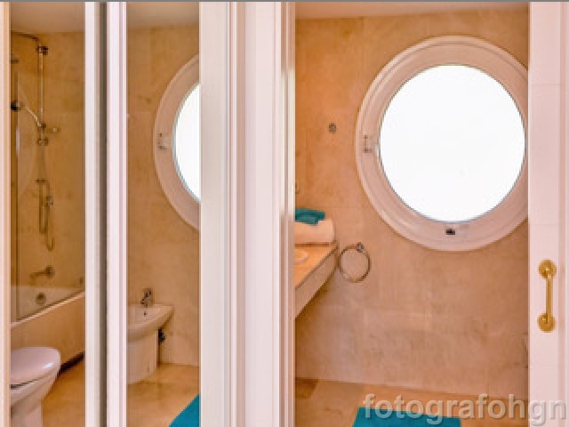 Appartement avec 4 Chambres  à Estepona