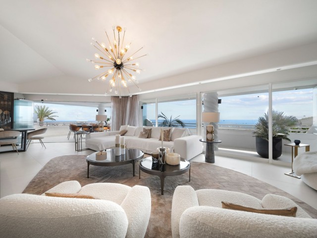 4 Bedrooms Apartment in Benalmadena Costa