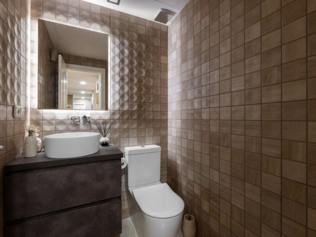 5 Bedrooms Apartment in Benahavís