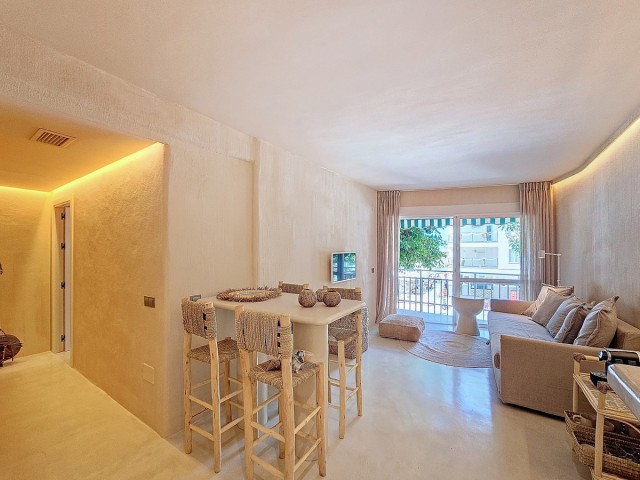 2 Bedrooms Apartment in Estepona