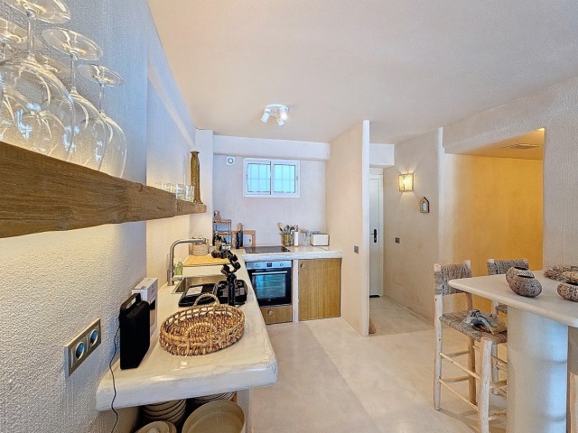 2 Bedrooms Apartment in Estepona