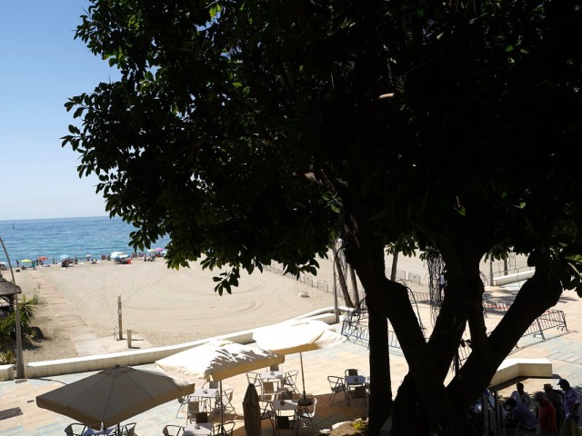 2 Bedrooms Apartment in Estepona