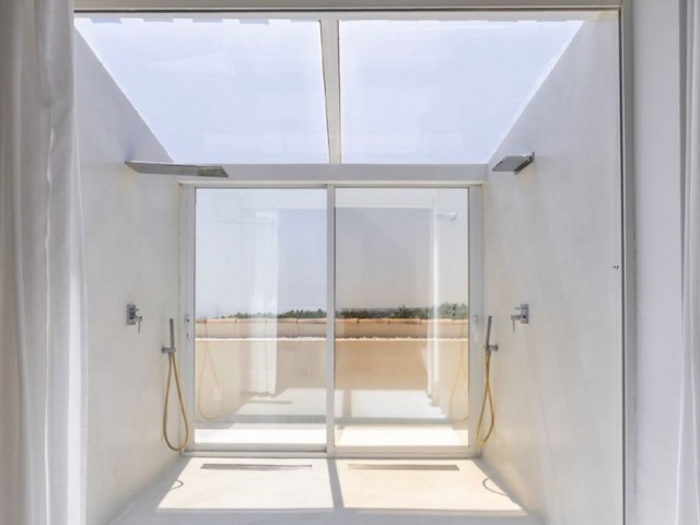 Penthouse avec 3 Chambres  à The Golden Mile