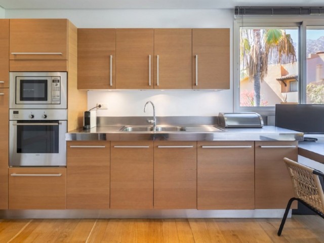 Penthouse avec 3 Chambres  à The Golden Mile