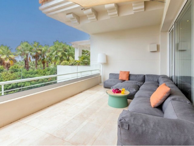 Penthouse avec 3 Chambres  à The Golden Mile