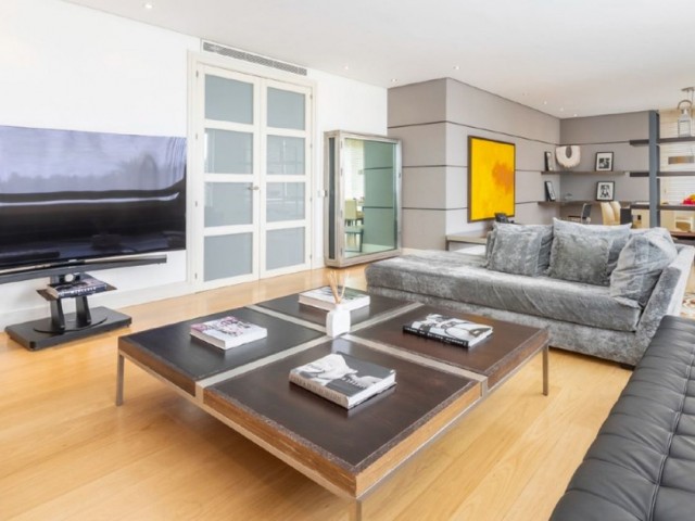 Penthouse avec 3 Chambres  à The Golden Mile