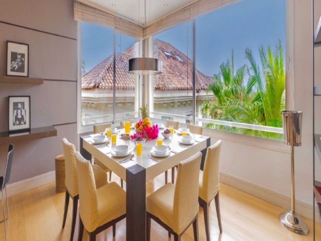 Penthouse avec 3 Chambres  à The Golden Mile